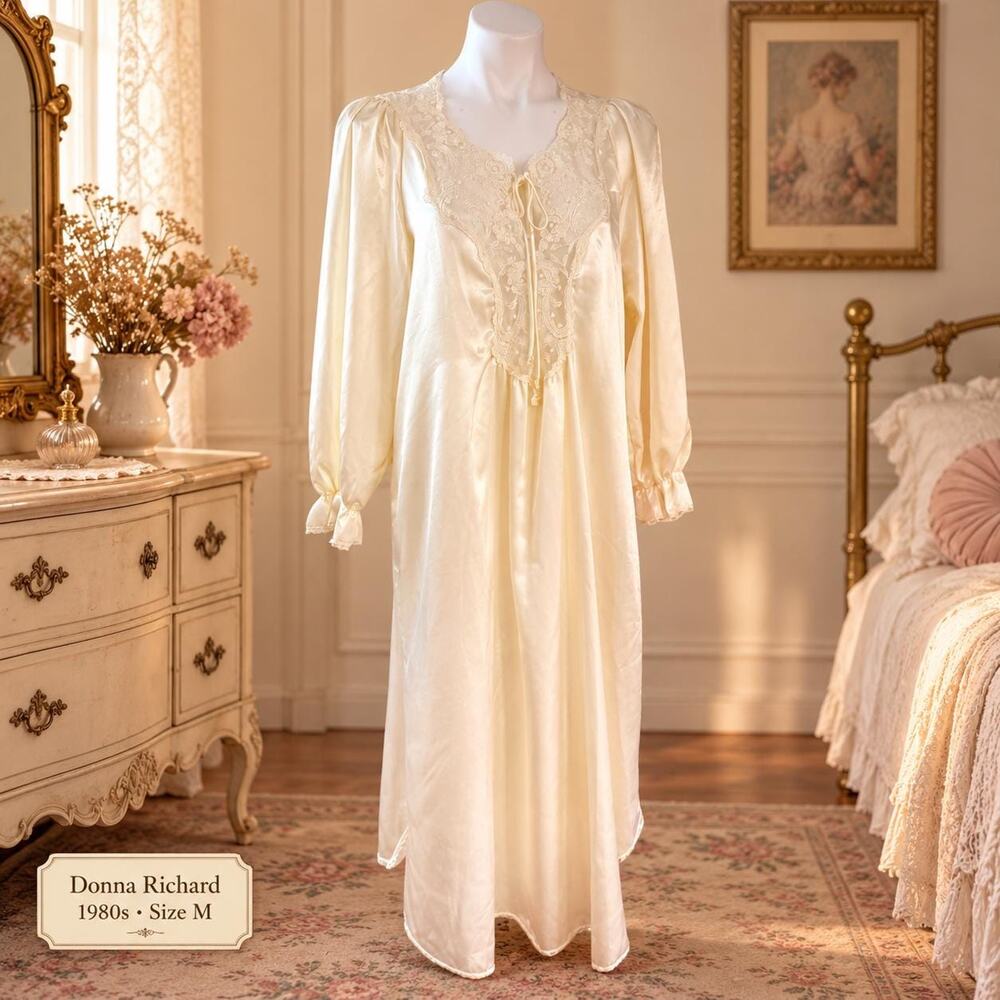 Vintage Donna Richard 1980s Ivory Satin Lace Bib Nightgown Sz M